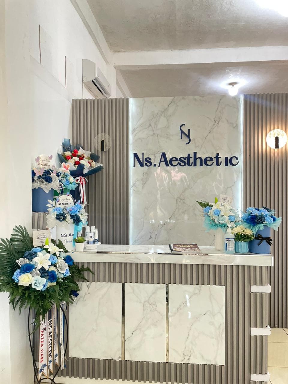 Resepsionis NS Aesthetic